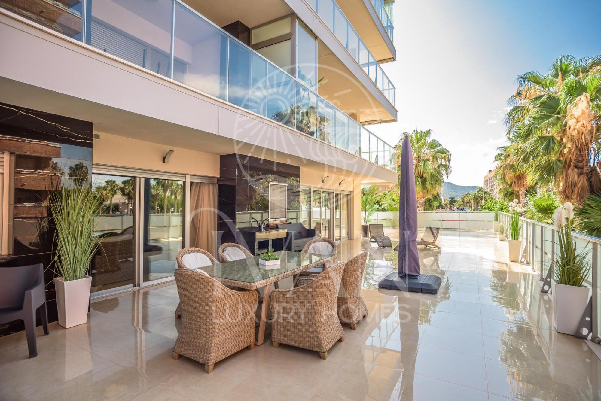 Casa Nicole - Iván Luxury Homes - SEMIFRONTAL - 10ª Planta - Sur- 1ª Linea de Playa Oropesa del Mar Esterno foto
